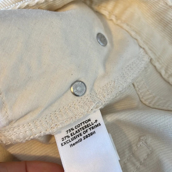 L.L. BEAN Signature Straight Leg Corduroy Jeans Cream 5 Pocket Stretch Preppy 8 - Picture 7 of 10